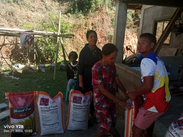 Ongoing Distribution of Relief Goods to all Families of Tineg affected by the recent typhoons